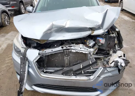 2017 Subaru Legacy 3.6R Limited из США, поврежденный, VIN 4S3BNEN66H3045796